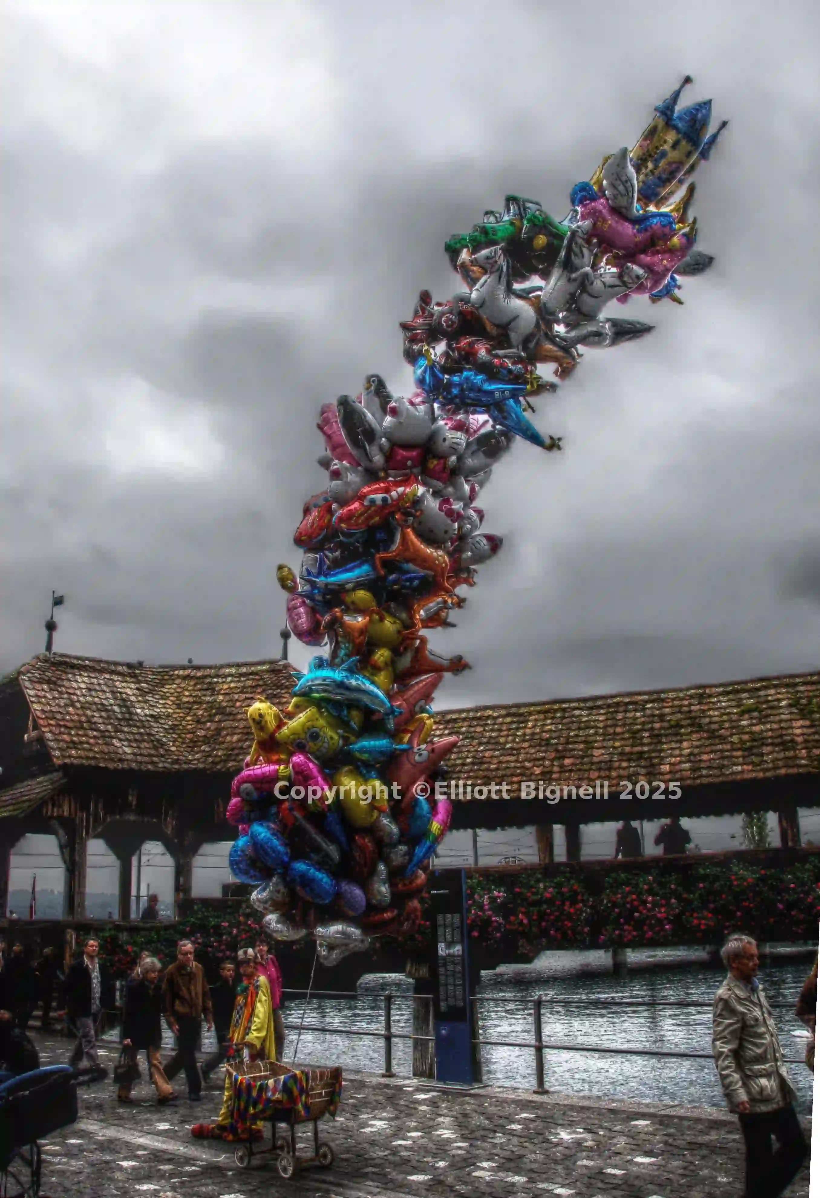 Balloon man mantiuk.jpg